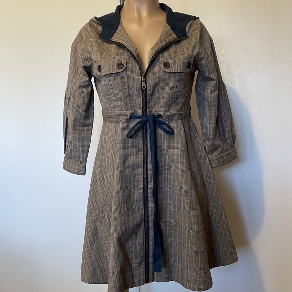 HAZEL Hooded, pockets, zipper down  Womens DRESS size SMALL